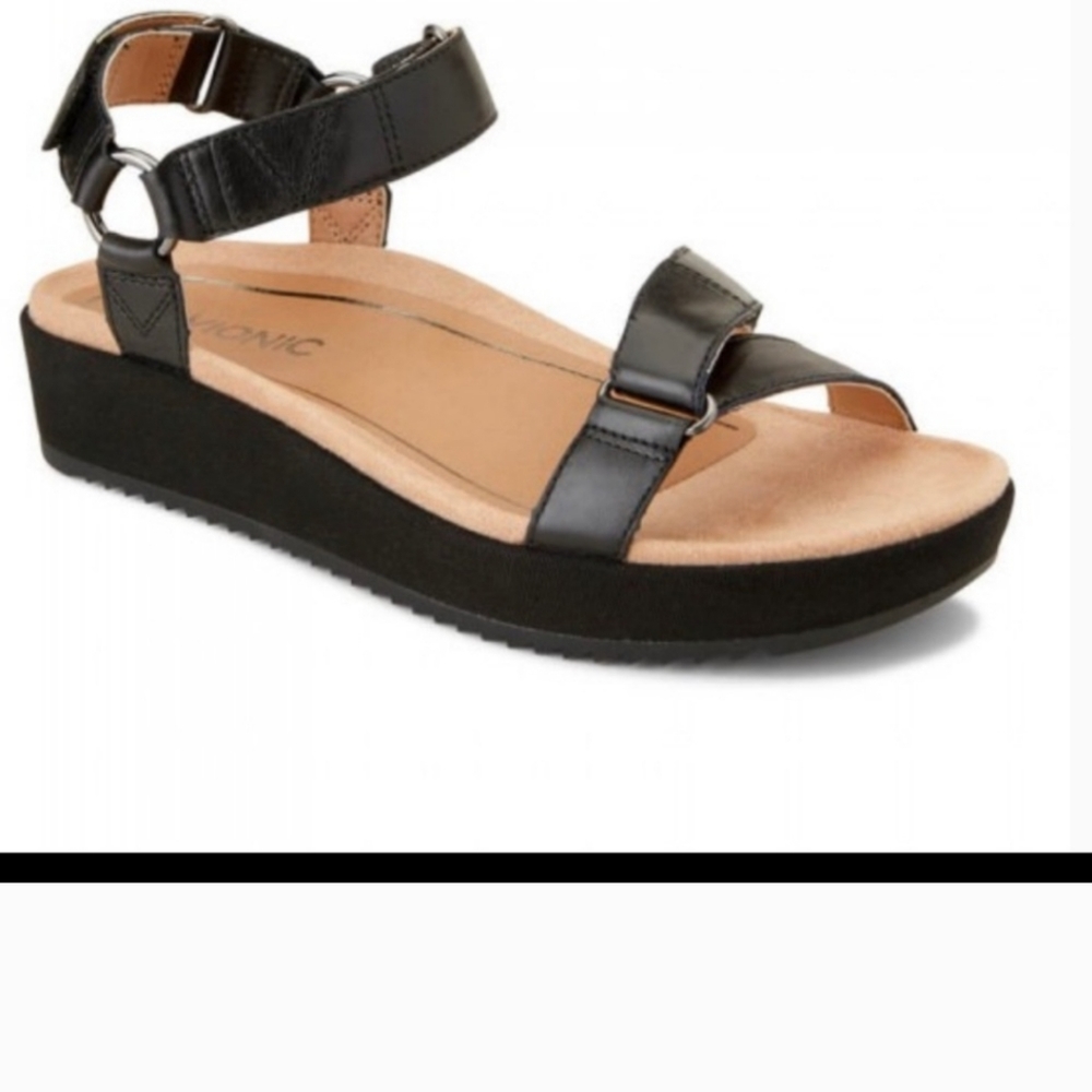 Brand new vionic kayan size 10